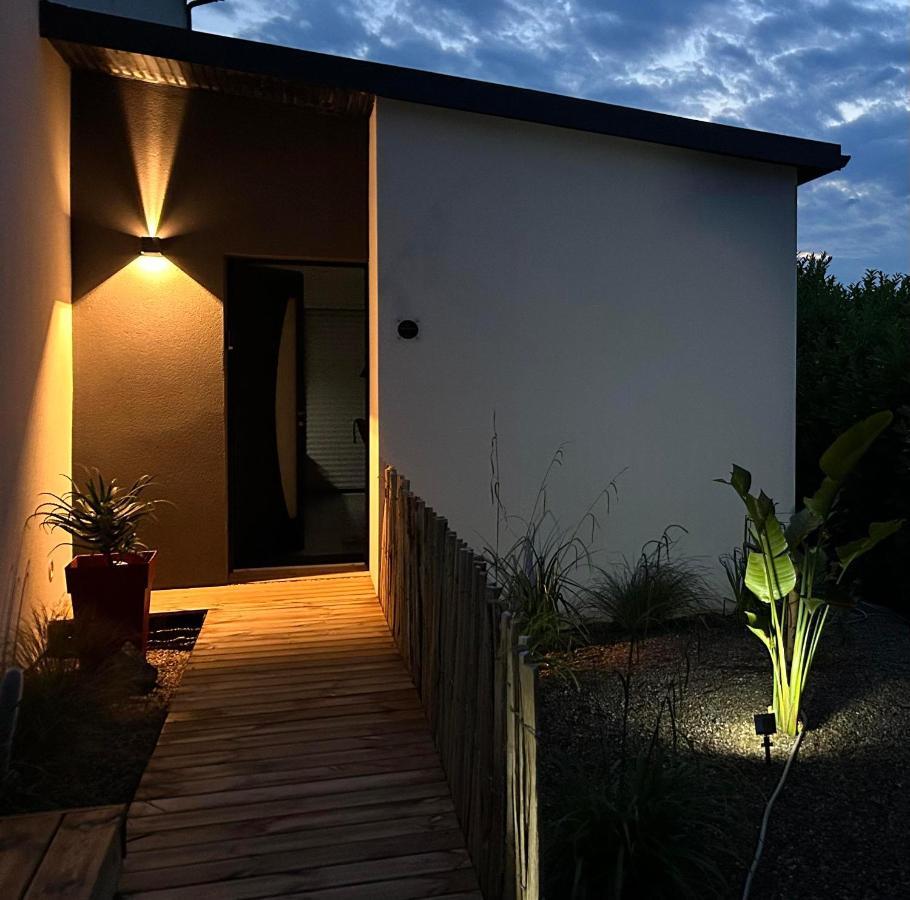 Studio & Spa La Discrete Saint-Évarzec Exteriér fotografie